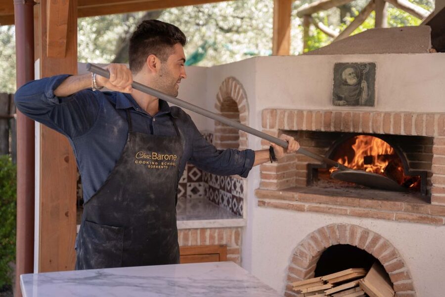 Sorrento: Pasta and Pizza Hands-On Master Class - The chefs and the feel of the instruction