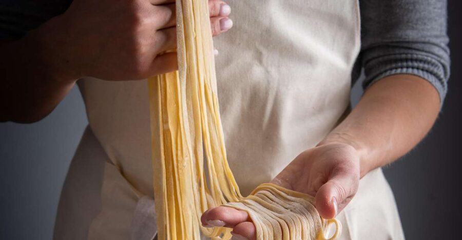 Spoleto Countryside Home Cooking Pasta Class & Meal - Meeting Paola and settling into the kitchen