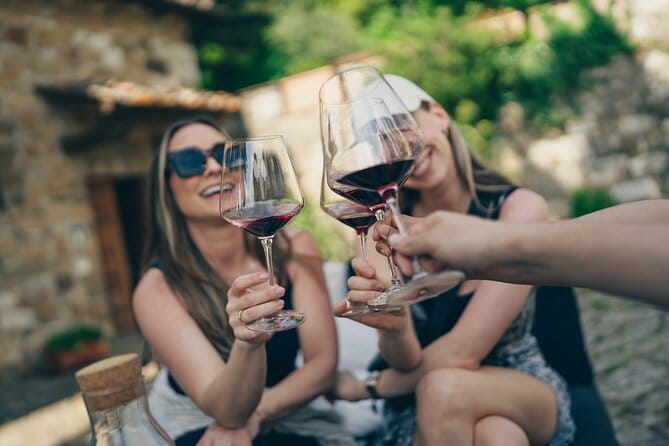 The art of Pasta - Authentic recipes + Wine Tour Chianti - Three hours at the pasta workshop