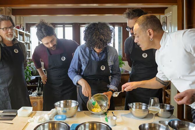 Tiramisu and Fresh Pasta Cooking Class in Venezia - Timing, transport, and cancellation details