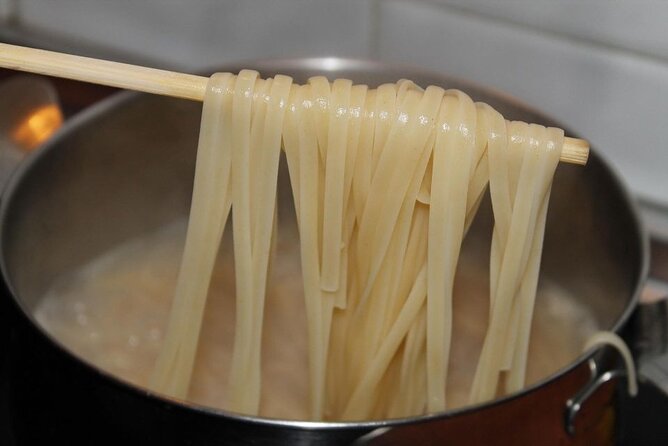 Traditional Pasta Cooking Class with Tiramisu Small Group - Who should book this experience