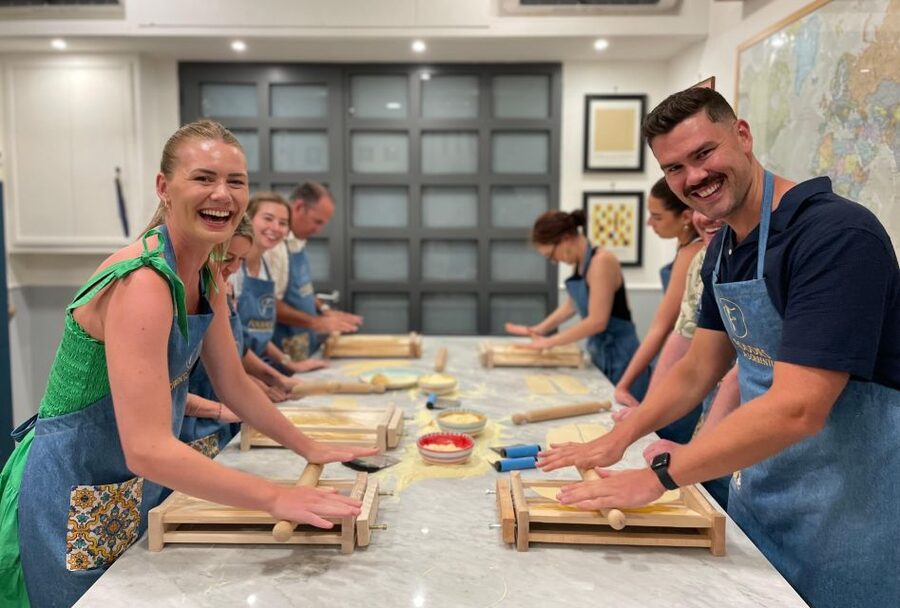 Trastevere Pasta Masterclass with Foodies from Rome - Wine, snacks, and the social side