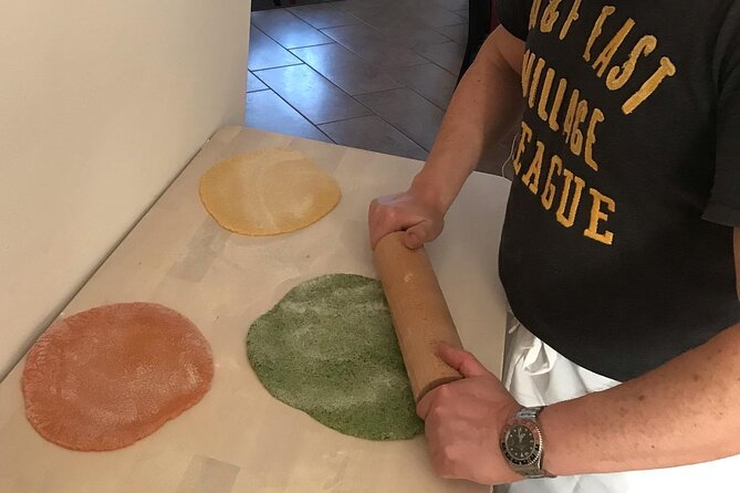 Tricolor Pasta Cooking Class with a Chef in Como countryside - Why the green, red, and white pasta matters