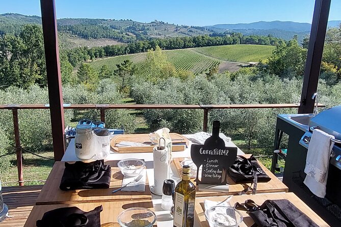 Truffle Hunting in Chianti, pasta class and lunch - What appears on the lunch table