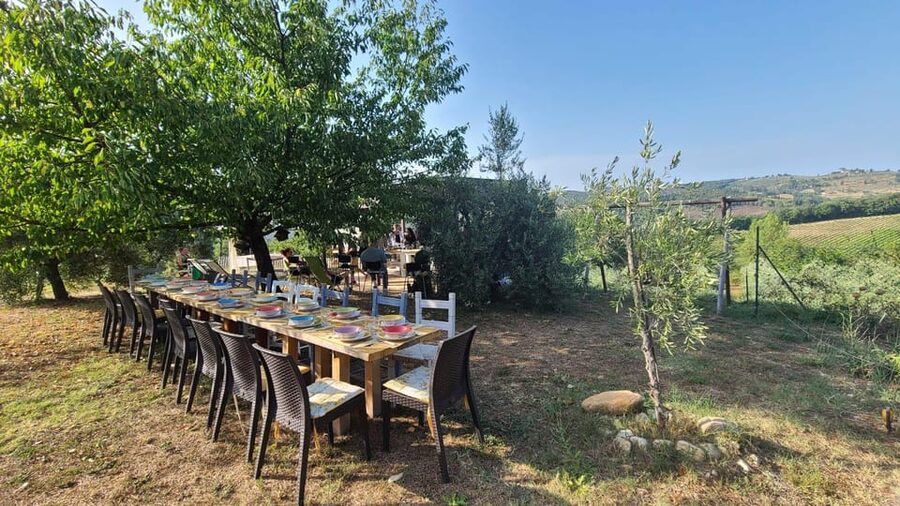 Truffle hunting in Chianti with pasta cooking class & lunch - The family atmosphere at Cofferi 1242