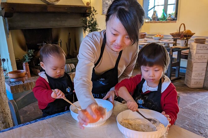 Tuscan Cooking Class of Homemade Pastas and Cantucci Cookies - The 10:30 a.m. start and the first pasta lesson
