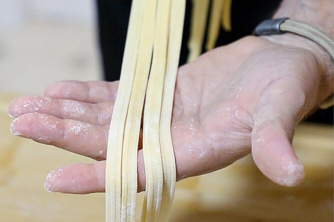 Valencia: Fresh Pasta Workshop with Food at Coolinary Experience - Is $90.11 a fair price?