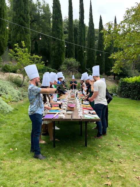 Valnerina/Pasta cooking class in a 12th century location - Key points at a glance