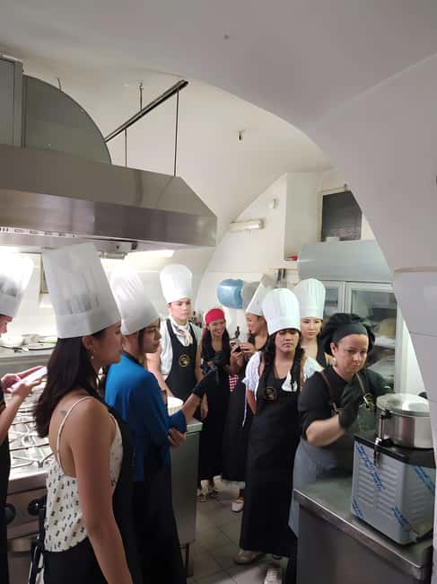 Valnerina/Pasta cooking class in a 12th century location - Who will enjoy this Valnerina food experience?
