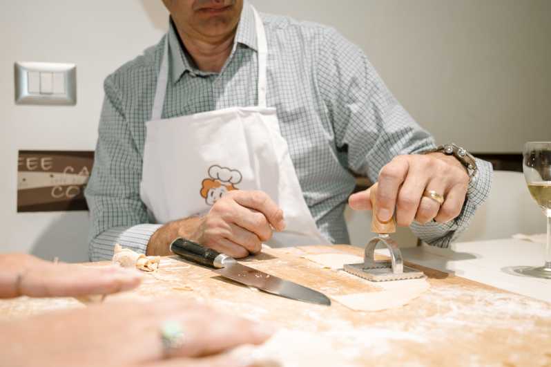 Varenna: Pasta & Tiramisu Cooking Class at a Local's Home - Rolling sfoglia by hand