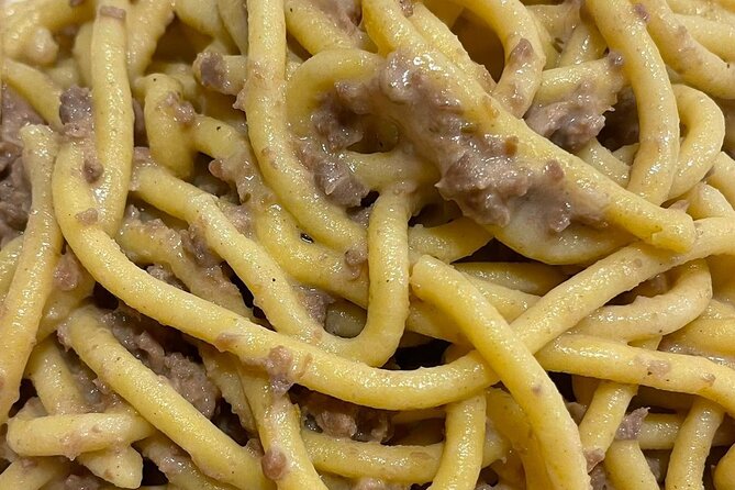 Venice Hands-On Bigoli Pasta Class : Cook & Taste Local Recipes - Arriving at Calle de l’Anconeta