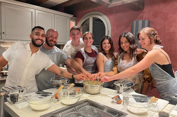 Venice: Pasta and Tiramisu Cooking Class - Key points at a glance