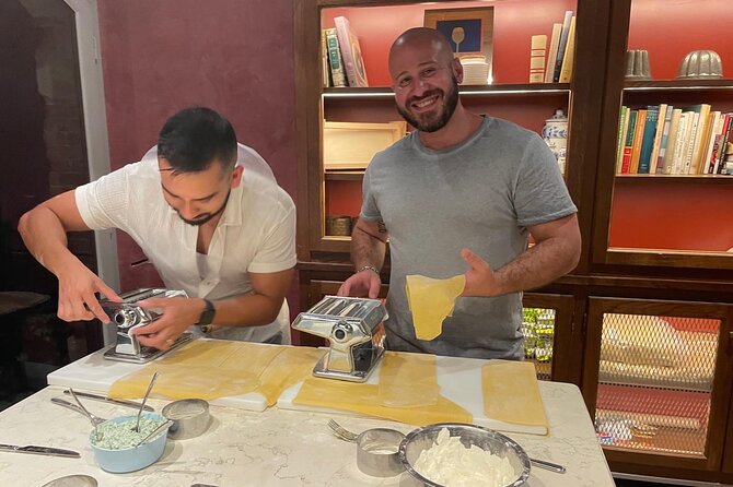 Venice: Pasta and Tiramisu Cooking Class - Meeting Carlo, Carlos, or Carolina