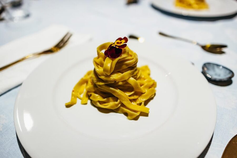 Venice: Pasta and Tiramisu Cooking Class at a Local's Home - Key points at a glance