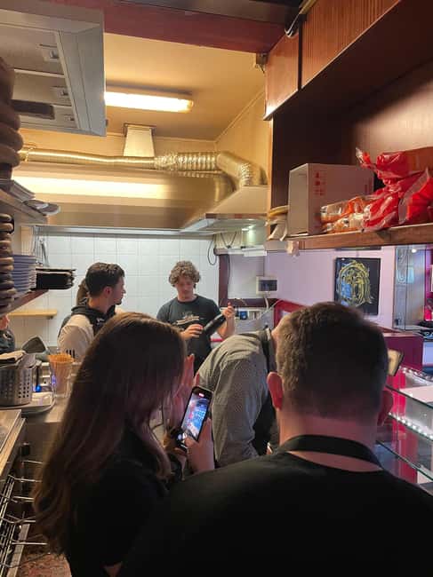 Venice: Pasta Carbonara Cooking Class with Wine - Key points to know before booking