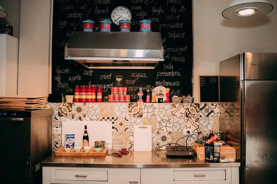 Verona: Hands-on Fresh Pasta and Tiramisù Cooking Class - The meal, wine, and value