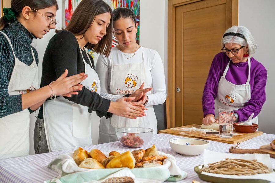Verona: Prosecco and Pasta Making Class at a Local's Home - Why a home kitchen changes the experience